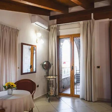 Frühstückspension Tenuta Un Posto Al Sole Luxury 4*