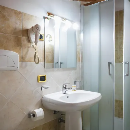 Tenuta Un Posto Al Sole Luxury לינה וארוחת בוקר