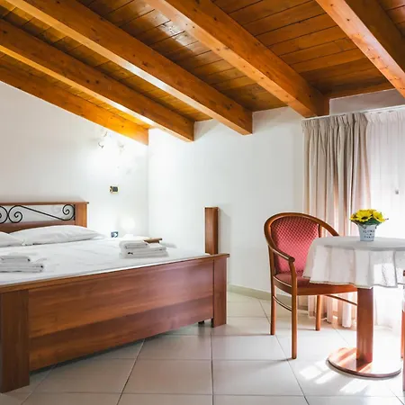 Tenuta Un Posto Al Sole Luxury Rossano Stazione