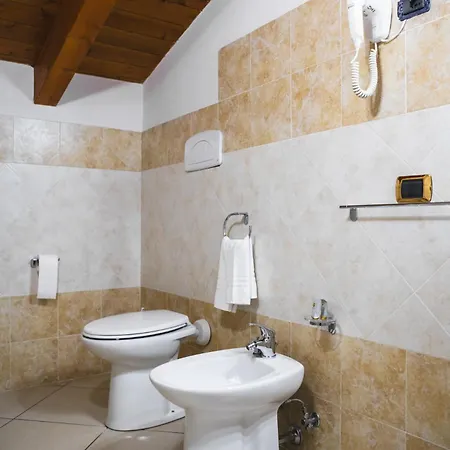 Tenuta Un Posto Al Sole Luxury לינה וארוחת בוקר Rossano Stazione