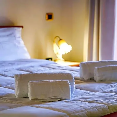 Tenuta Un Posto Al Sole Luxury Bed & Breakfast Rossano Stazione