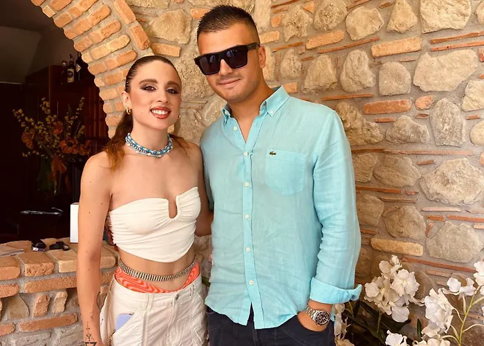 Alojamento de Acomodação e Pequeno-almoço Tenuta Un Posto Al Sole Luxury 4*